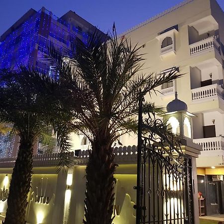 Hotel Grand Lotus Inn Jaipur Exteriör bild