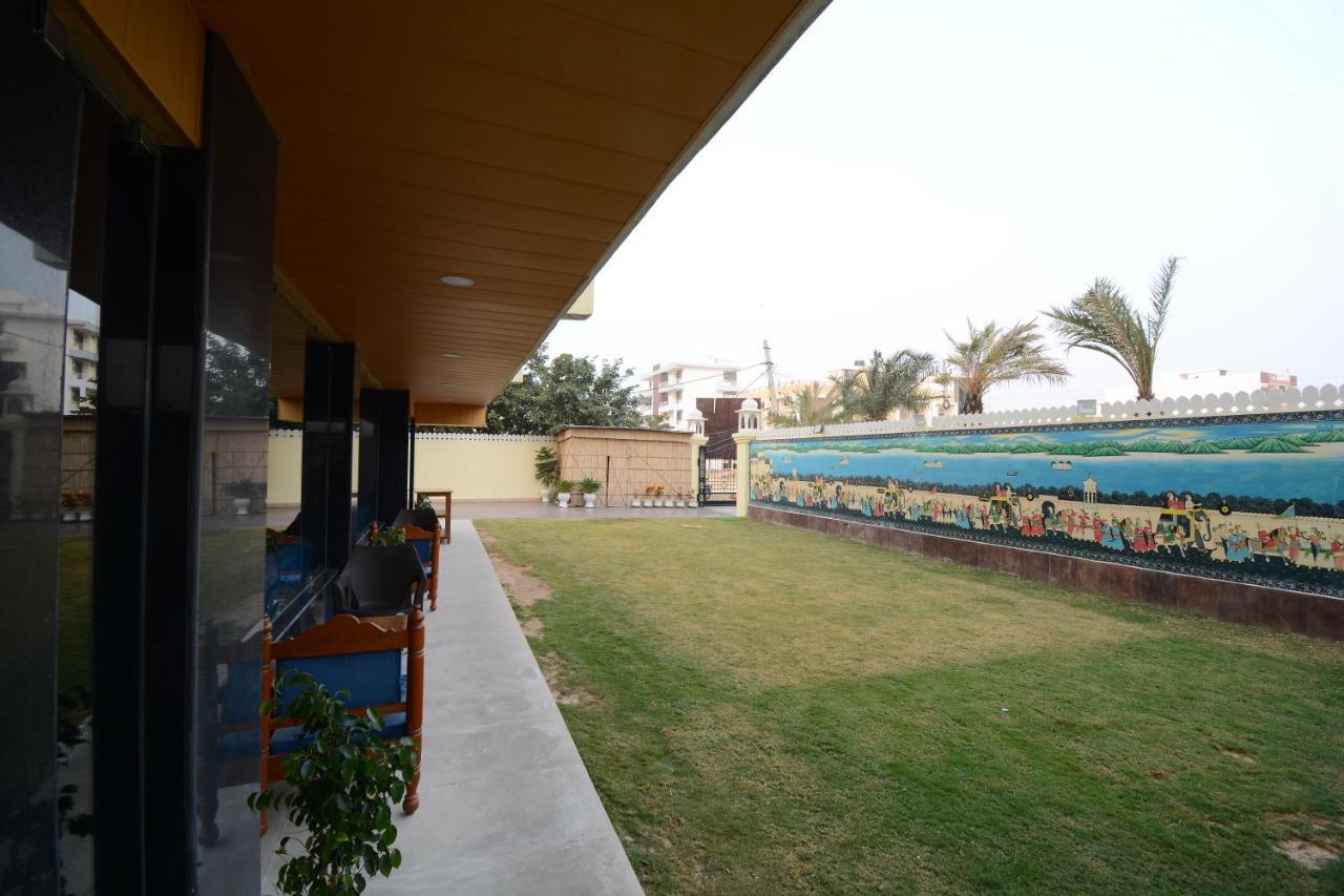 Hotel Grand Lotus Inn Jaipur Exteriör bild