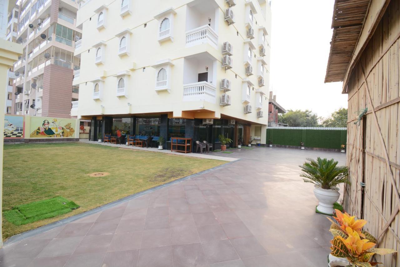 Hotel Grand Lotus Inn Jaipur Exteriör bild